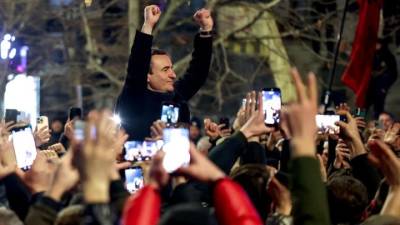 Κόσοβο: Θρίαμβος του Άλμπιν Κούρτι στις βουλευτικές εκλογές (βίντεο)