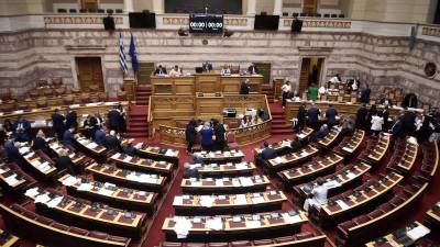 ΟΠΕΚΕΠΕ: Στη Βουλή η νέα δικογραφία για Αθανασίου και Χατζηβασιλείου