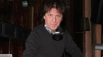 Ο Τσαουσόπουλος στέλνει στο διάολο τους Σύρους μετανάστες και ζητά να φύγουν για να ξεβρομίσει ο τόπος