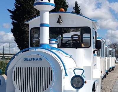 Νέα χριστουγεννιάτικη εμπειρία στην Καλαμάτα - Έρχεται το τουριστικό τρενάκι