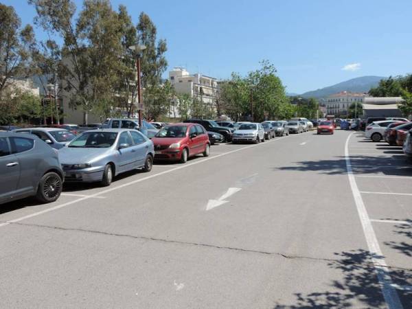 Καλαμάτα: Ιδιώτης στα πάρκινγκ από 1η Φεβρουαρίου