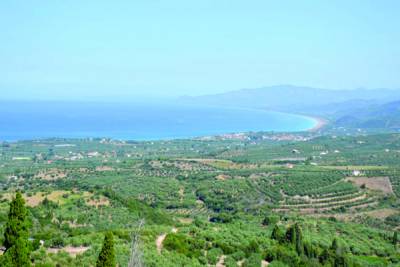 Ρίξε τσιμέντο μάστορα, να μην περάσει ο δρόμος 