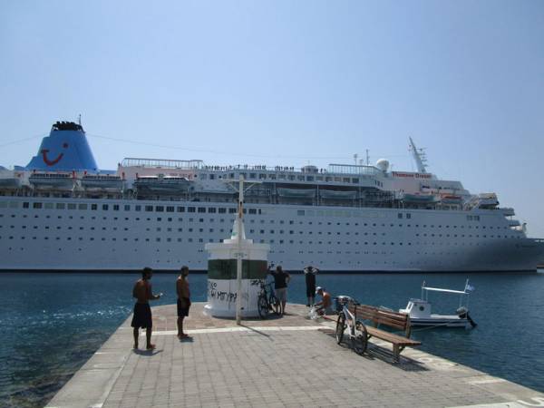 Τράβηξε τα βλέμματα το “Thomson Dream”
