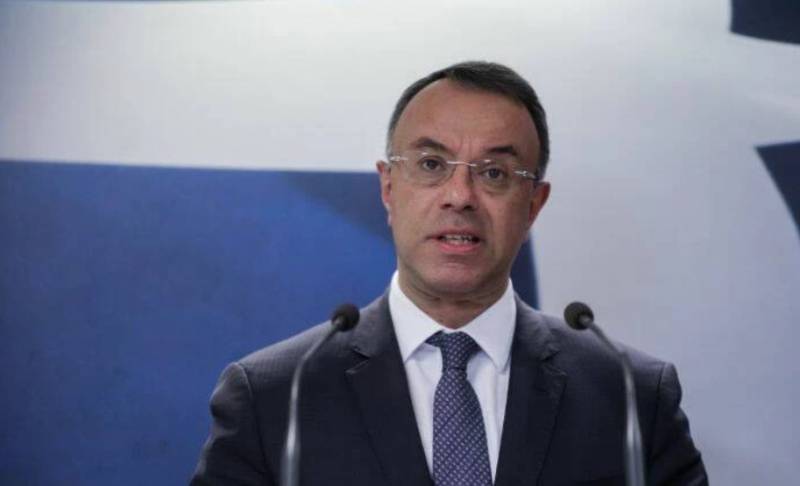 Σταϊκούρας: Εξετάζονται μέτρα στήριξης για εστίαση και τουρισμό