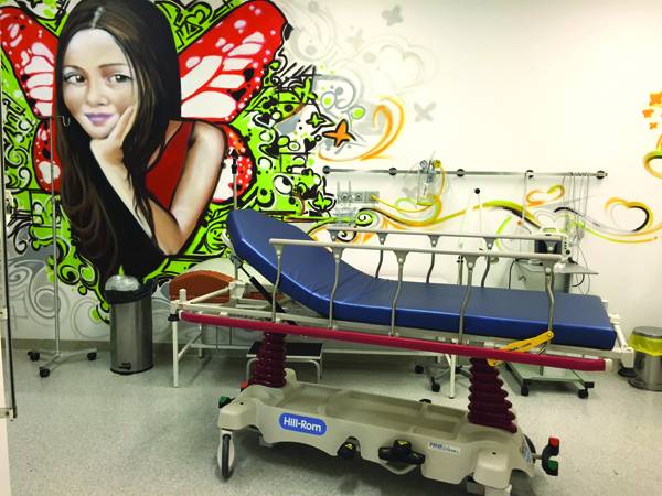 Δωρεά 10 σύγχρονων φορείων από την οικογένεια Καρέλια στο Νοσοκομείο Καλαμάτας