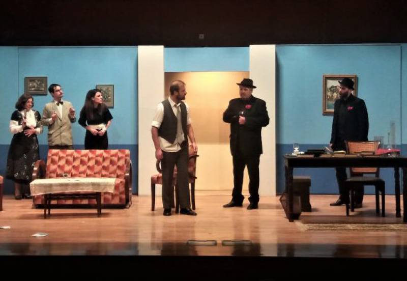 "Δεν είμαι εγώ" στο Εργατικό Κέντρο από το Μεσσηνιακό Ερασιτεχνικό Θέατρο