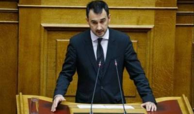 Χαρίτσης στη Βουλή: “Ξεπερασμένο από την εποχή το εργασιακό νομοσχέδιο”