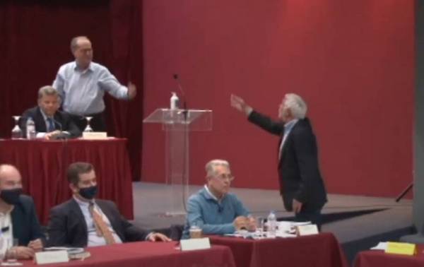 Δεν δίνει συνέχεια στον καβγά με Τατούλη ο Νίκας