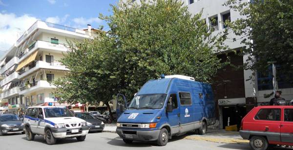 Αφαντος ο τσιγγάνος δραπέτης από τα δικαστήρια της Καλαμάτας