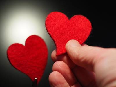 Ηρώ Ζουμποπούλου: "Ο έρωτας στο ψυχαναλυτικό μικροσκόπιο"