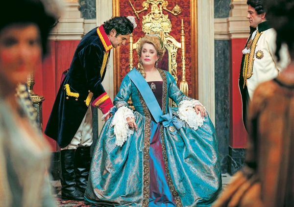 Tη Δευτέρα στο Μέγαρο Μουσικής Αθηνών: Ενθουσιώδης πρεμιέρα για το &quot;Ο Θεός αγαπάει το χαβιάρι&quot;