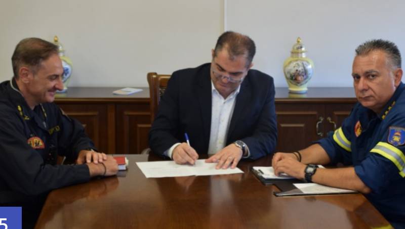 Παραχώρηση οχήματος στην Πυροσβεστική από τον Δήμο Καλαμάτας