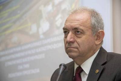 Ε. Λέκκας: "Είναι νωρίς ακόμη για να πούμε αν ήταν ο κύριος σεισμός"