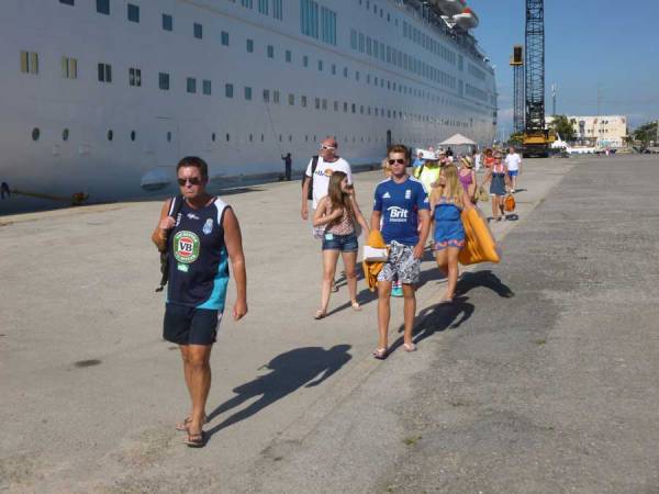 Το “Thomson Majesty” πάλι στην Καλαμάτα