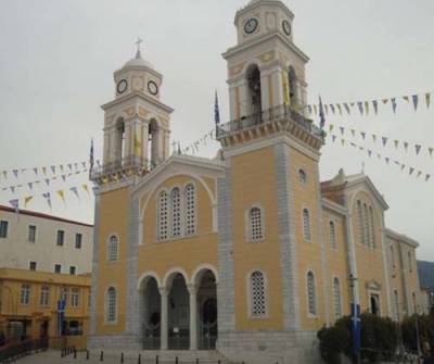 Οικονομάκος κατά δήμου για το γεύμα της Υπαπαντής