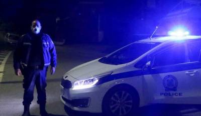 Ρέθυμνο: Άνδρας βρέθηκε νεκρός στην άκρη του δρόμου με τραύματα στο κεφάλι