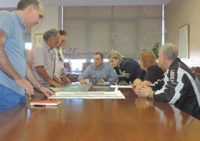 Συνάντηση για την αξιοποίηση των 49 στρεμμάτων στη Δυτική Παραλία Καλαμάτας