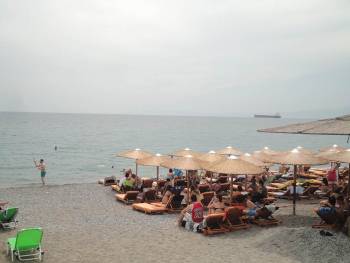 "Οχι" Νίκα στις μόνιμες κατασκευές στην παραλία