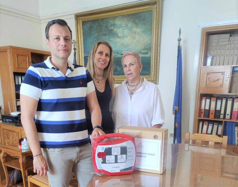 Απινιδωτής τοποθετήθηκε στο λιμάνι της Καλαμάτας