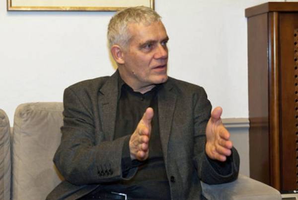 Στην Καλαμάτα ο Τσιρώνης για τα σκουπίδια