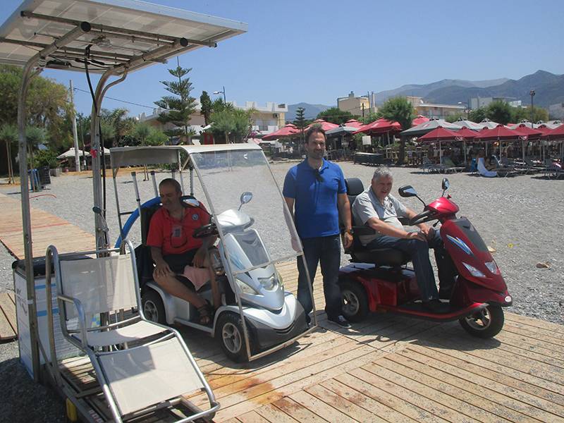 Μηχανισμοί Seatrac και φέτος στην παραλία της Καλαμάτας (βίντεο)