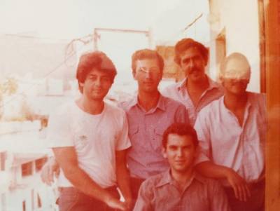 Οι απόφοιτοι του Α’ Εξαταξίου Γυμνασίου Καλαμάτας θυμούνται: Ο Θανάσης “έβγαλε ασπροπρόσωπο” το Κλασικό