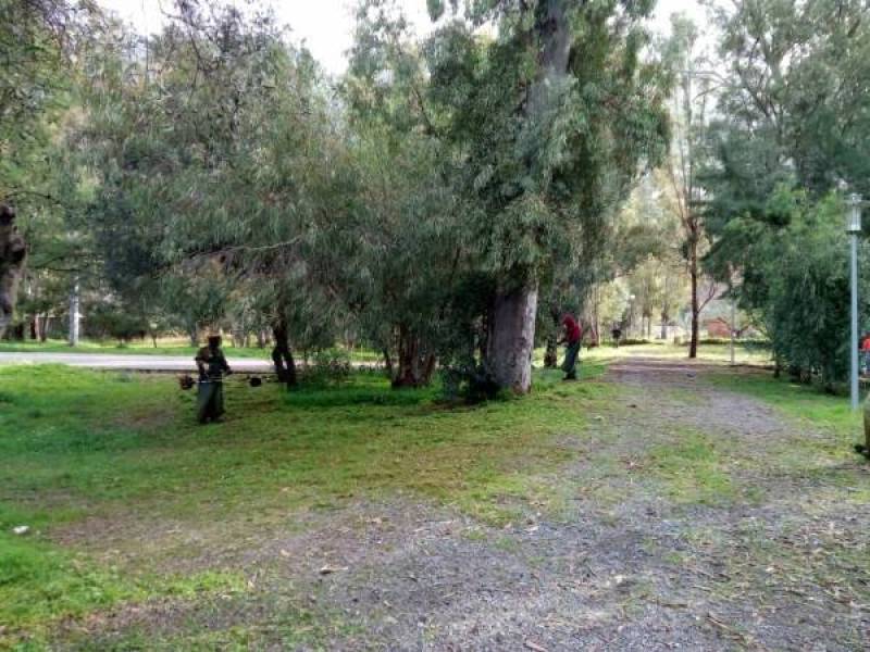Ζητούν να βελτιωθεί το γήπεδο στο πάρκο του Αλμυρού