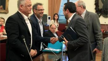 Τσακνής στη Βουλή: «Η προεδρία της ΕΡΤ είναι μια ουτοπική πρόκληση που βαρύνεται από το πραξικόπημα του 2013»