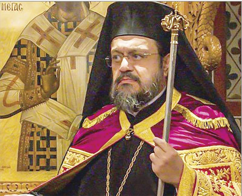 Φωτισμένος αρχιερέας και σκοταδιστές αιρετοί