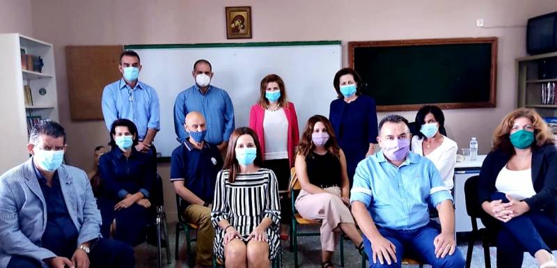 Συνάντηση Γκίκα με εκπαιδευτικούς στο Δώριο