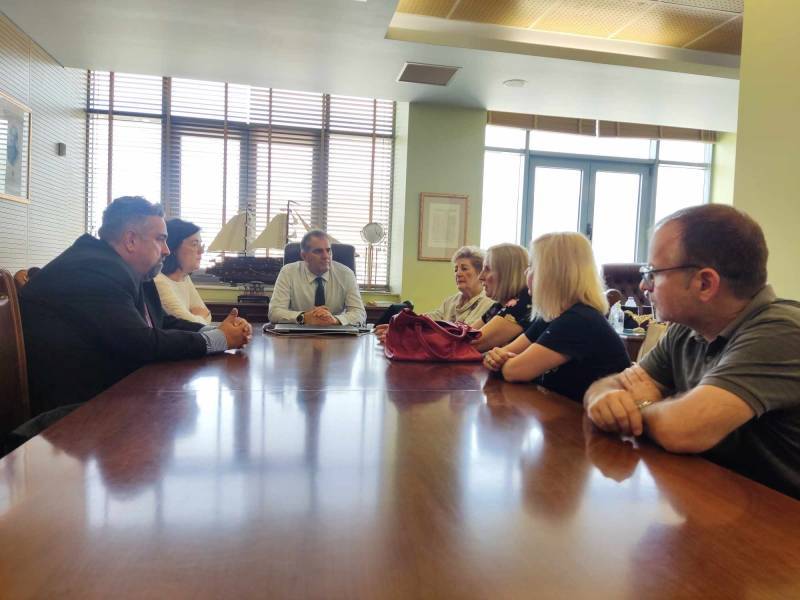 Δημοτικό Συμβούλιο Καλαμάτας: Στήριξη στα αιτήματα των εργαστηριακών γιατρών