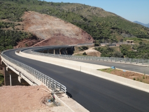 Παραδίδεται στην κυκλοφορία τέλος Σεπτεμβρίου το Παραδείσια - Τσακώνα