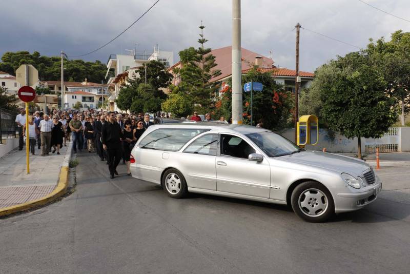 Η Καλαμάτα αποχαιρέτησε τον Παναγιώτη Καρατζέα