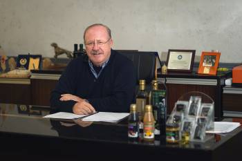 Κώστας Παπαδημητρίου: &quot;Οι αγρότες να δοκιμάσουν καινούργιες καλλιέργειες&quot;