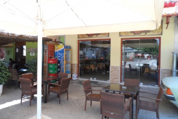 Πυροβολούσαν και άρπαξαν 6.150 ευρώ από διανομέα: Ληστεία στον Αρι για τις συντάξεις του ΟΓΑ