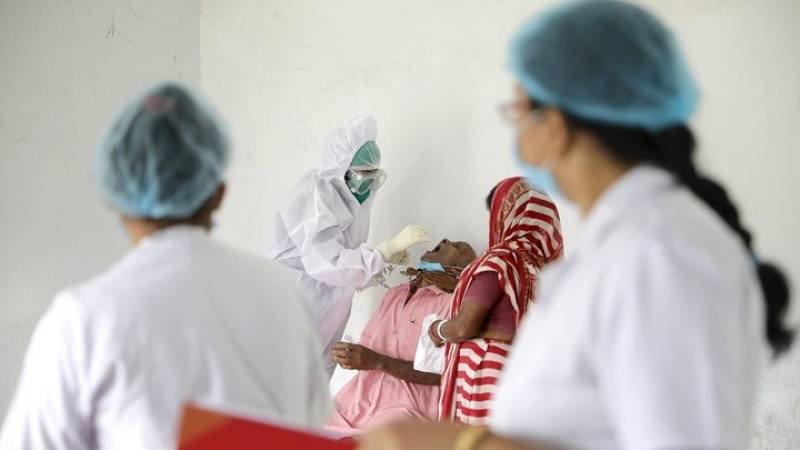 Ινδία-Covid-19: Οι αρχές ανακοίνωσαν πάνω από 20.000 νέα κρούσματα