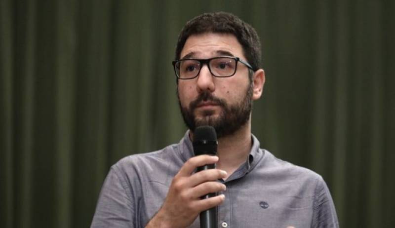 Ηλιόπουλος: "Δεν αξίζει στην κοινωνία η παρακμή που ζούμε σήμερα"