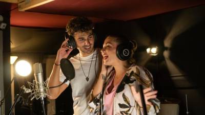 «Δε θα σ’ αφήσω πίσω…»: Ένα τραγούδι για τα ζώα – πρόσφυγες, με αφορμή την Παγκόσμια Ημέρα των Ζώων