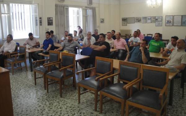 Συλλογικό φορέα δημιουργούν οι επαγγελματίες