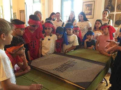 Απόβαση μικρών «πειρατών» στα Φιλιατρά