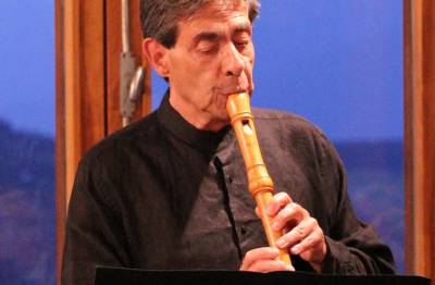 Ο Αναστάσης Δημητριάδης και φέτος με εκλεκτή παρέα στο Φεστιβάλ Κορώνης