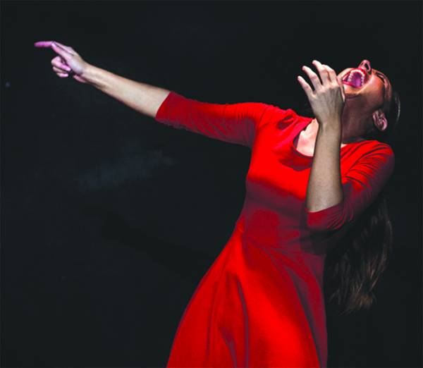 Η Καλαματιανή Χρυσόθεμις Αμανατίδη πρωταγωνίστρια σε θεατρικό του Δ. Κατσιμίρη