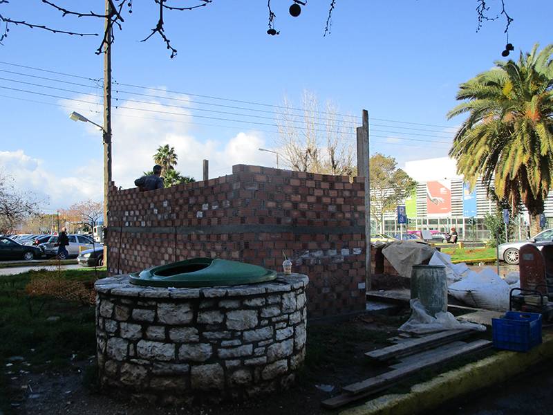 Καλαμάτα: “Οχι" σε δημόσιες τουαλέτες κοντά στα πάρκινγκ του Νέδοντα