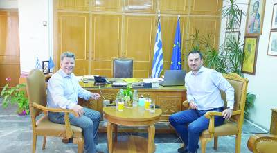 Χαρίτσης σε Αναστασόπουλο για θέματα της Περιφέρειας