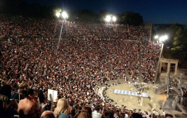 Ναι" του ΚΑΣ στην παραχώρηση των Αρχαίων Θεάτρων Επιδαύρου για τις εκδηλώσεις του "Ελληνικού Φεστιβάλ" (το πρόγραμμά)
