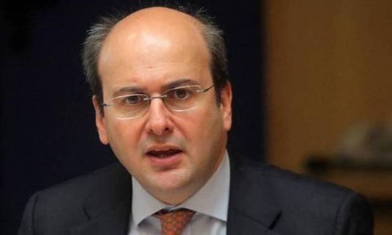 Χατζηδάκης: "Η κυβέρνηση έχει μπει στη λογική του «Τσίπρα δωσ' τα όλα"