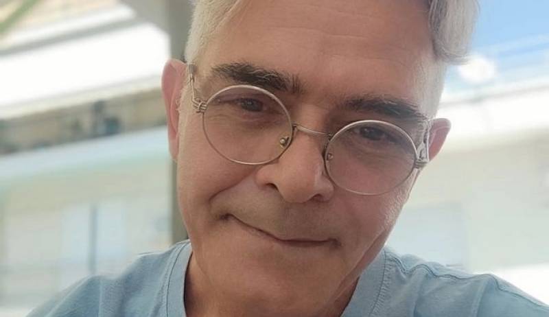 Πέθανε ο δημοσιογράφος Ανδρέας Καρακώστας