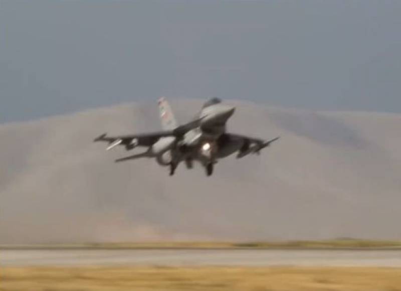 Μπαράζ τουρκικών παραβιάσεων και υπερπτήσεων (Βίντεο)