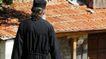 Τα Τσέρια τιμούν τον ιερέα του χωριού