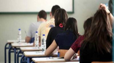 Ορθρος και θεία λειτουργία για μαθητές πανελλαδικών από τη Μητρόπολη Μεσσηνίας